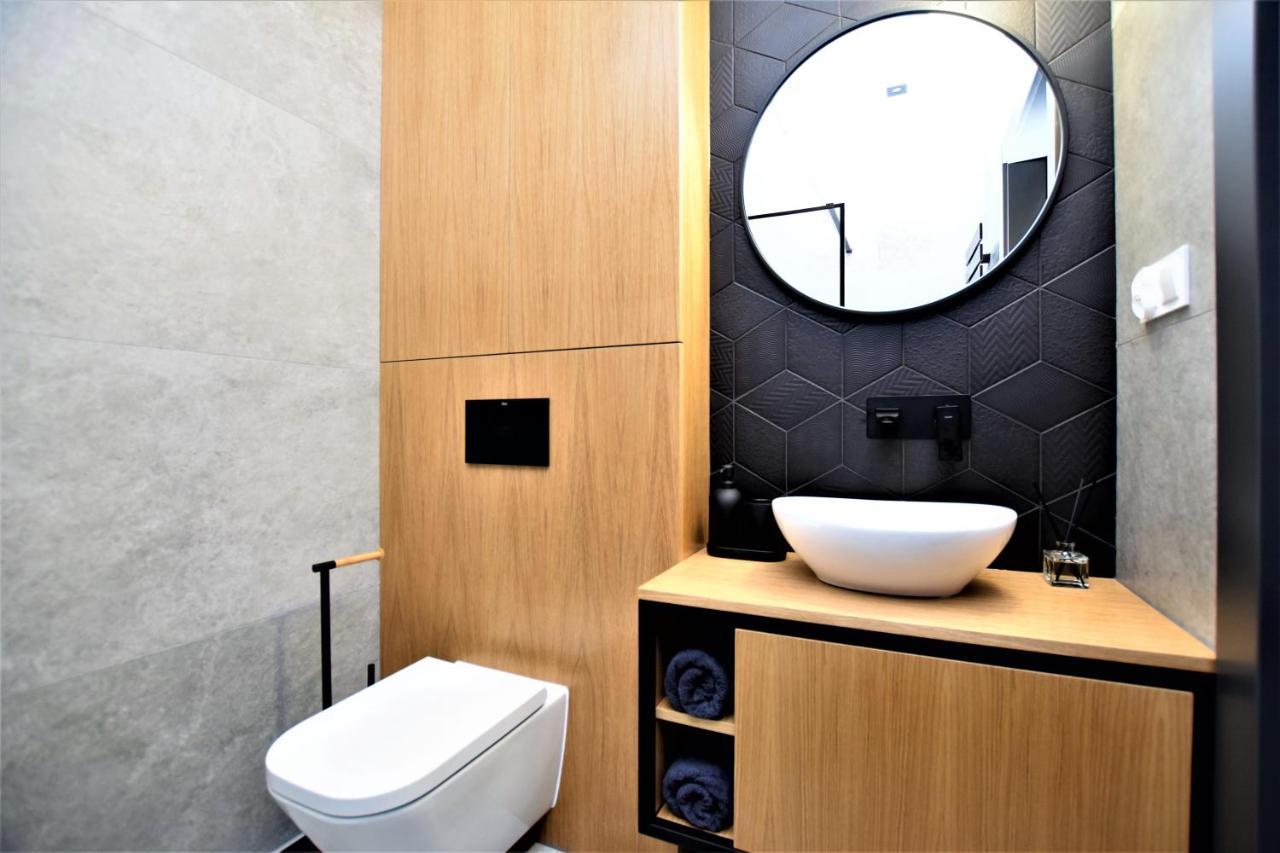Premium Apartment