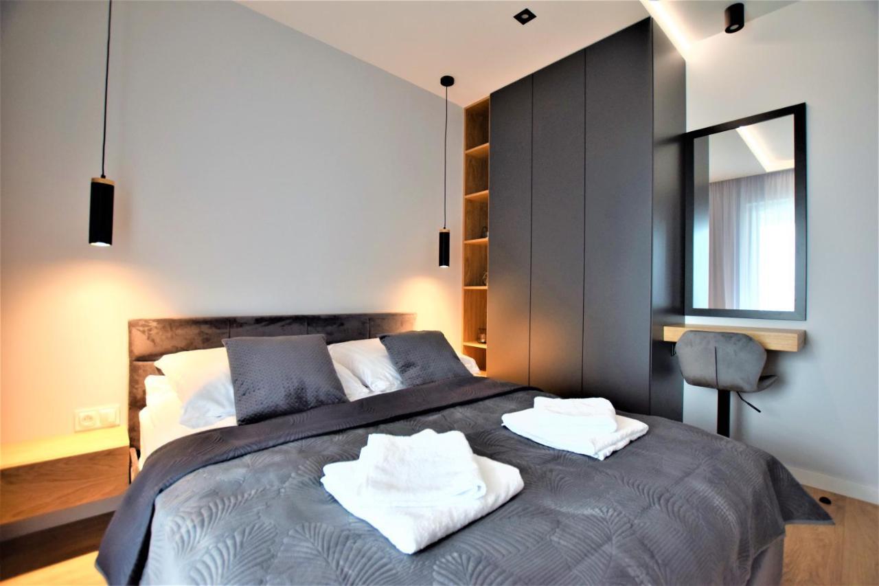 Premium Apartment *